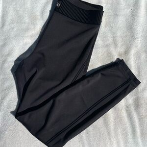 Alo Airlift High-Waist 7/8 Line Up Legging